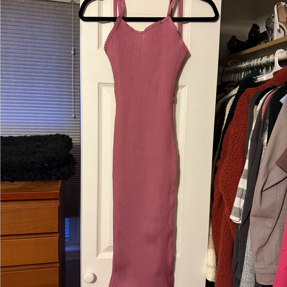 Fashion Nova Mauve Ribbed Midi Dress